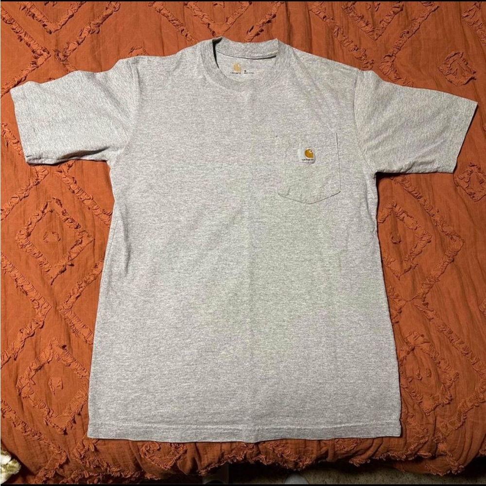 Men’s small carhartt tee